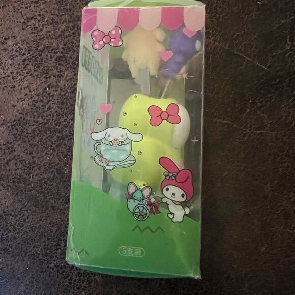 Keroppi Mini Fruit/Salad Fork 5 Piece Set - Picture 6 of 7